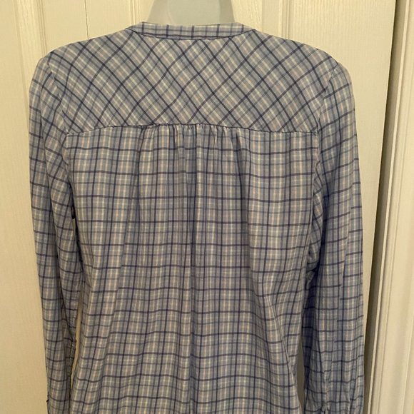 Gap Shirt - Picture 2 of 6